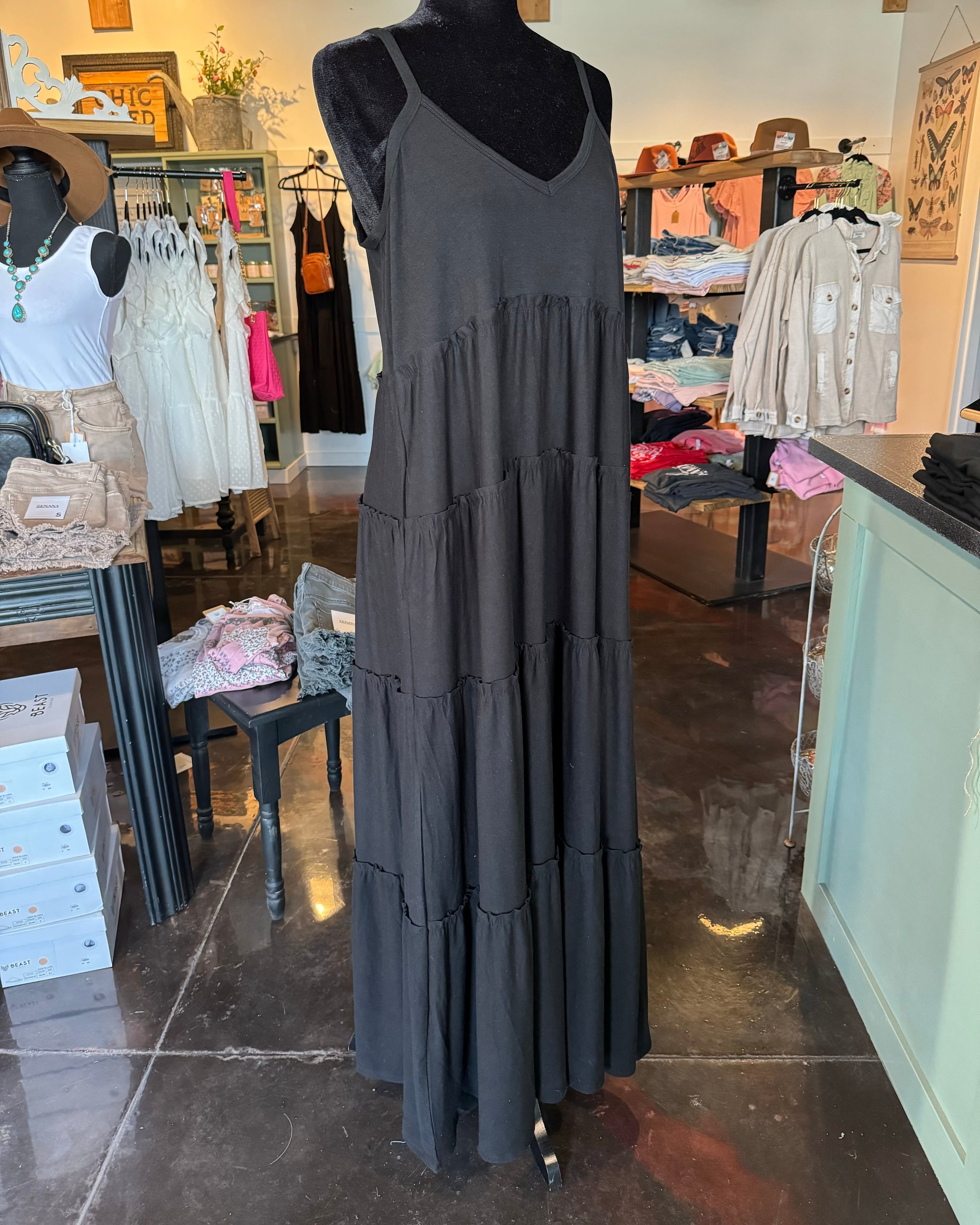 chinese dress ladies Zenana Simple Wonder Pocket Maxi Dress in Black – The Rare Blooms main image 1